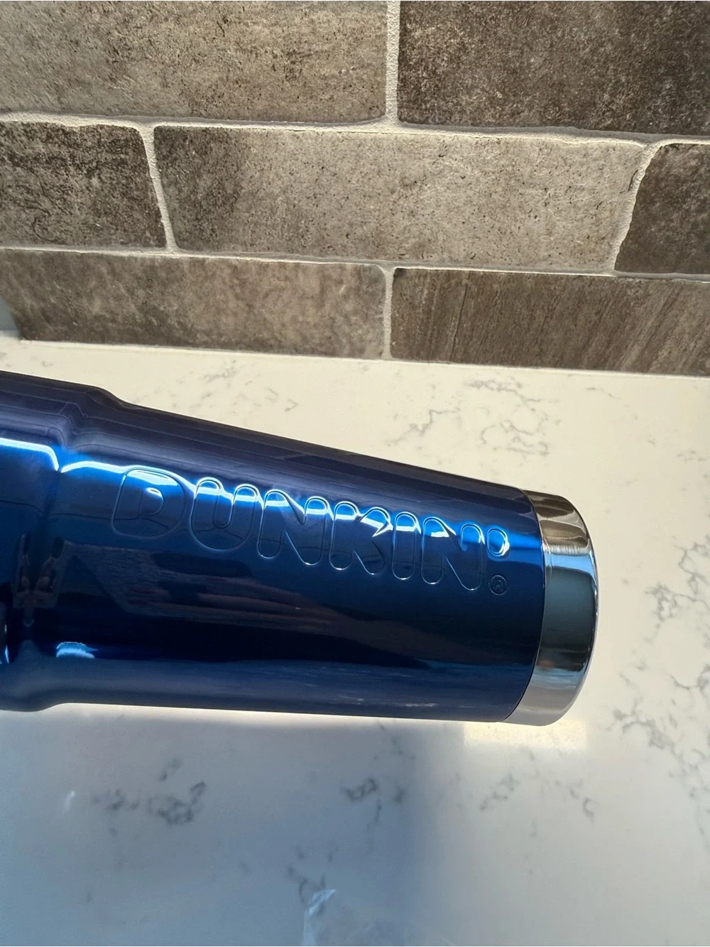 NEW RARE DUNKIN Donuts Blue Foil Metallic 24oz Insulated Tumbler Loop Travel Mug